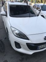 شیشه جلو مزدا 3 نیو